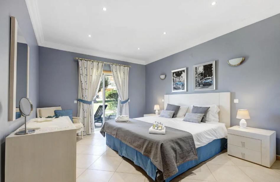 Casa Diandra, Boavista, Apartamento Com Piscina ลากอส ภายนอก รูปภาพ